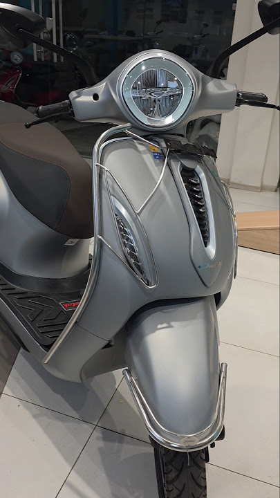 New 2025 Bajaj Chetak 3502 - Matte Charcoal Grey