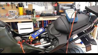 Yamaha MT-07 -- Ist die nur Batterie defekt? Messungen mit "Pokit" 😊