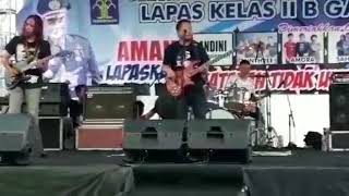 Download lagu ahmad sebastio SAHARA BAND  perform di lapas garut