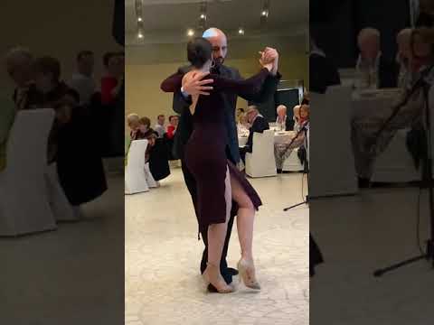 Sebastián Marco - Sheena Nanci bailan Mi Tango Triste por Troilo - Marino.