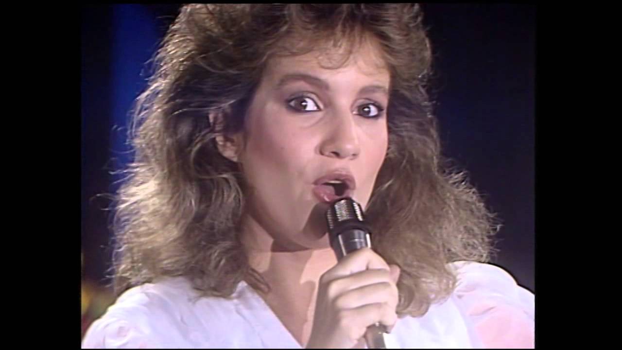 Pimpinela "Yo, Dueña de la Noche"