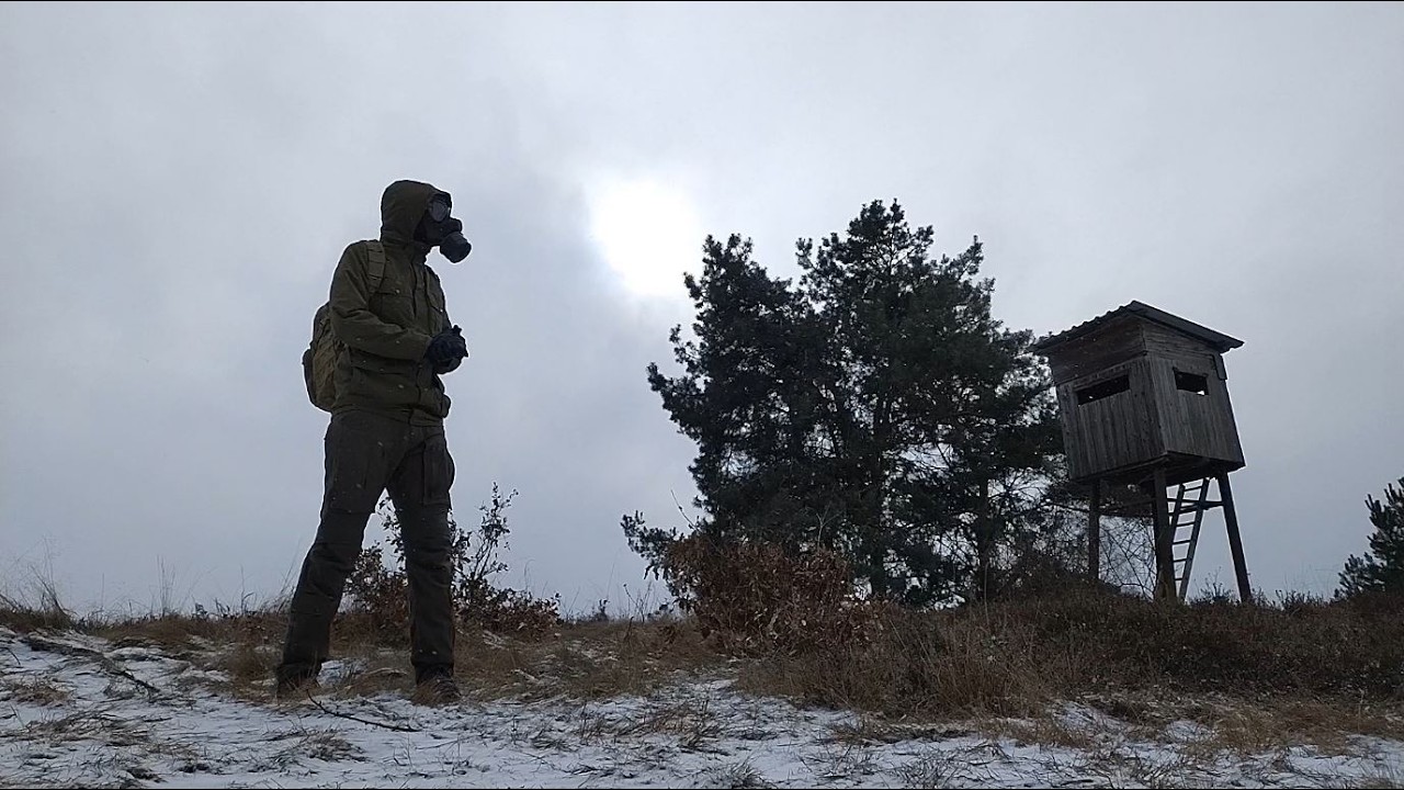 Gas mask in nuclear winter