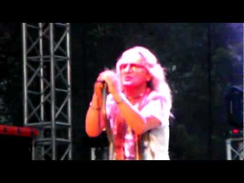 Perfect - A kysz biała mysz! + Drums solo (Live)