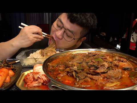 먹방창배 당면 많이 들어간 육개장 얼큰하게 준비했어요 대박 레전드 먹방 hot spicy <strong>meat</strong> stew eatingshow realsound koreanfood Mukbang