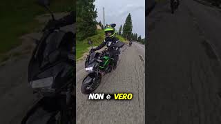 PIOVE PIOVE  #divertente #perte #shorts #moto #motovlogitalia #bikelife #viaggiinmoto #bikergirl