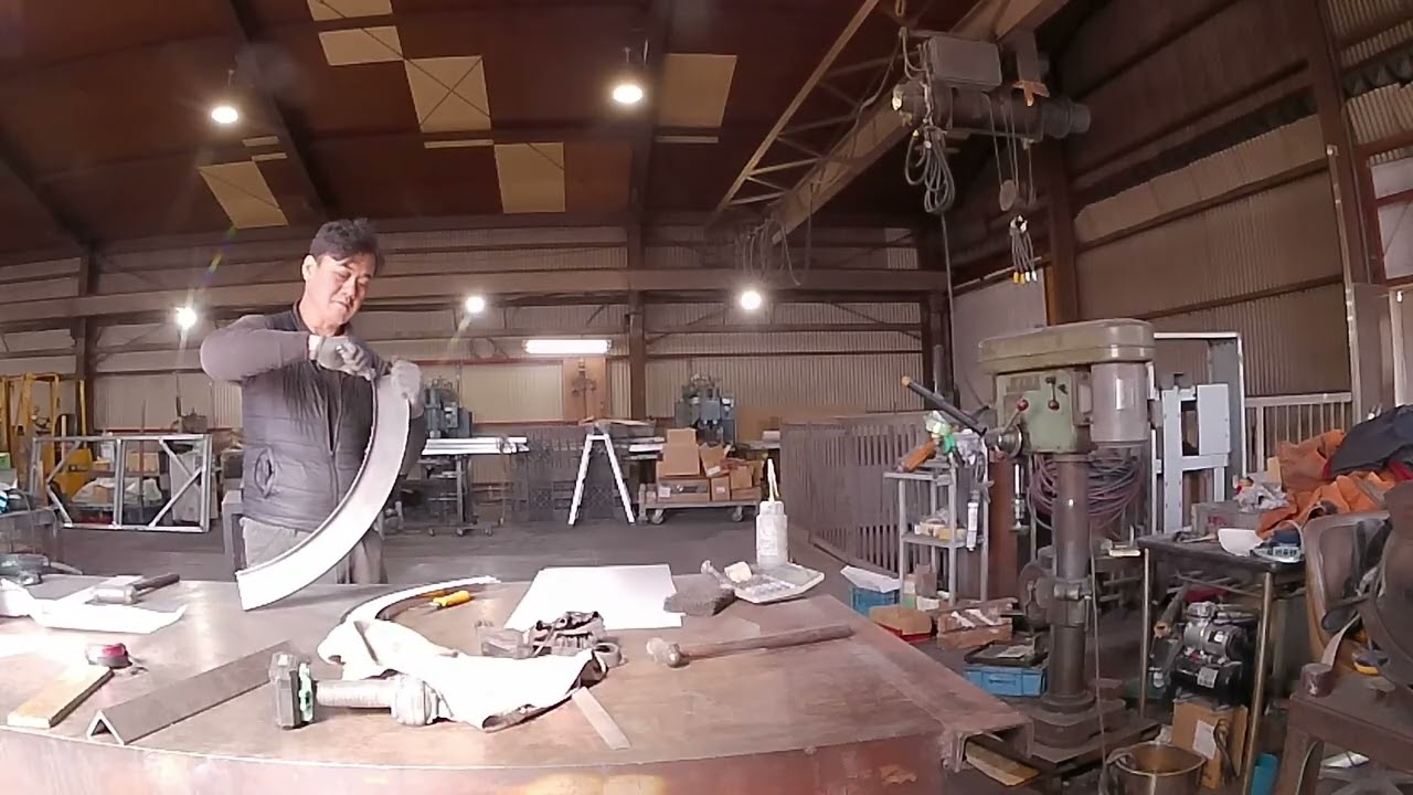 SUS製の電源ダクト？みたいの