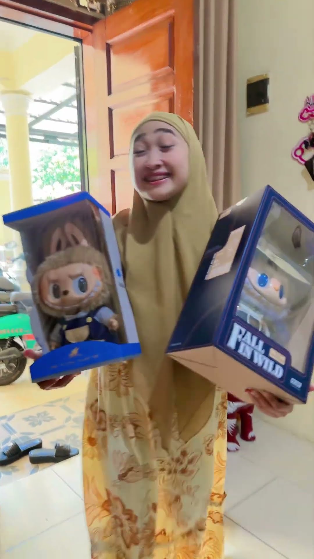 WOW AINUN DAPET BANYAK BONEKA LABUBU