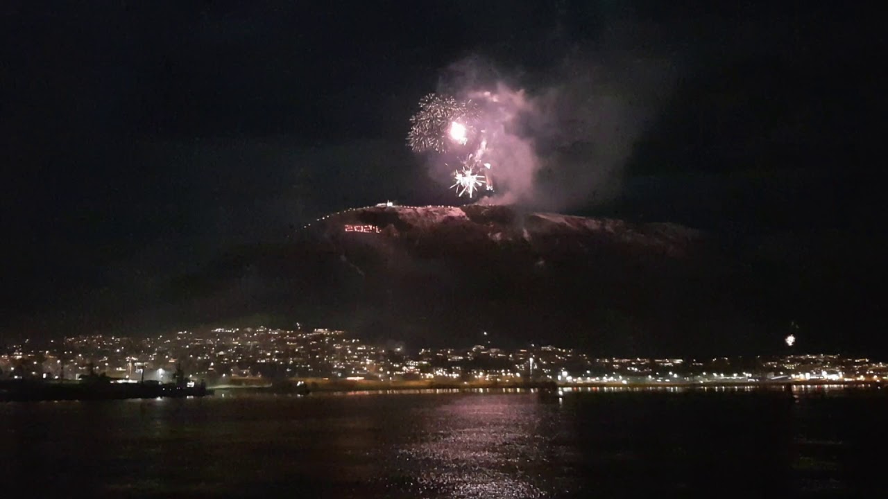 Fjellfyrverkeriet i Tromsø Nyttårsaften 2020/21