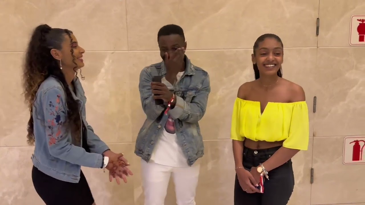 Public interview (entrevista puplica)