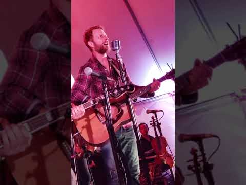 Dierks Bentley acoustic Drunk on a Plane VIP!!!