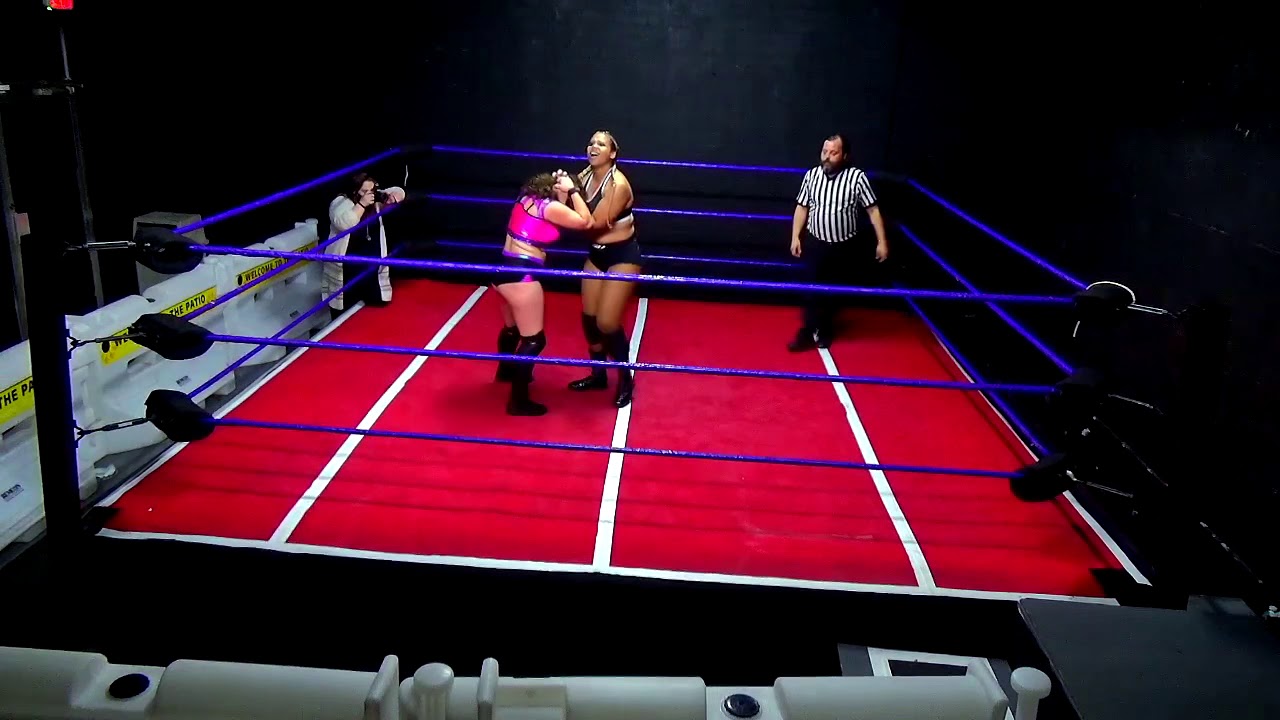 Savannah Evans Vs. Selina Rose