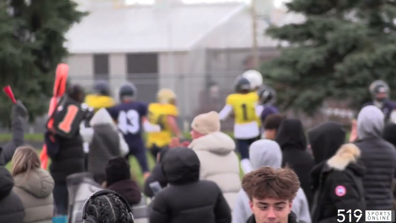 Плей-офф по футболу в округе 8 (выпускной полуфинал) – «Сент-Мэри Иглз» против «Сент-Бенедикт Сэй...