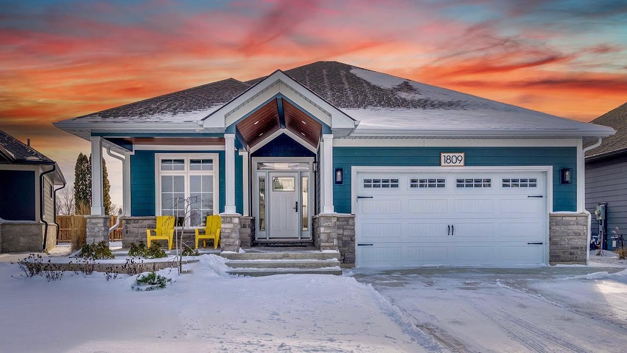 Sarnia Real Estate 1809 Robert Street Brights Grove Realty Group YouTube