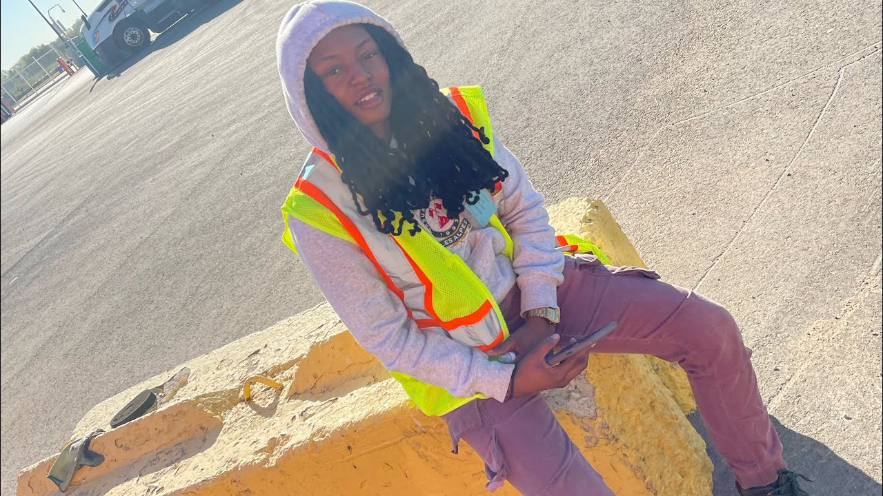 Schneider Wilmer,TX CDL Training Part 1