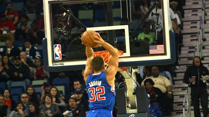 CP3 Throws the Flashy Backboard Oop to Blake Griffin
