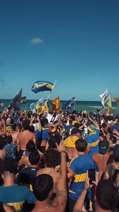 A TORCIDA DO BOCA JUNIORS INVADIU MIAMI! 🔵🟡 Festa surreal dos argentinos pro Mundial! #shorts