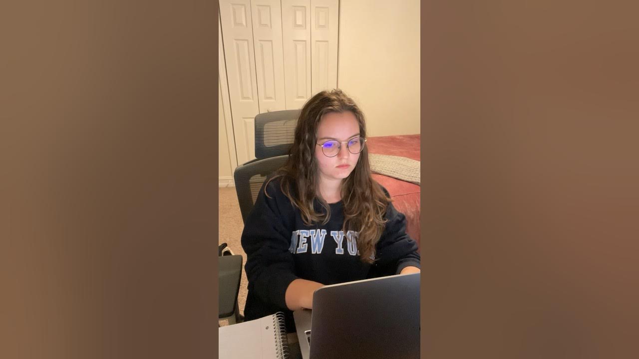 Of course Final Draft just stopped responding🫠 YouTube