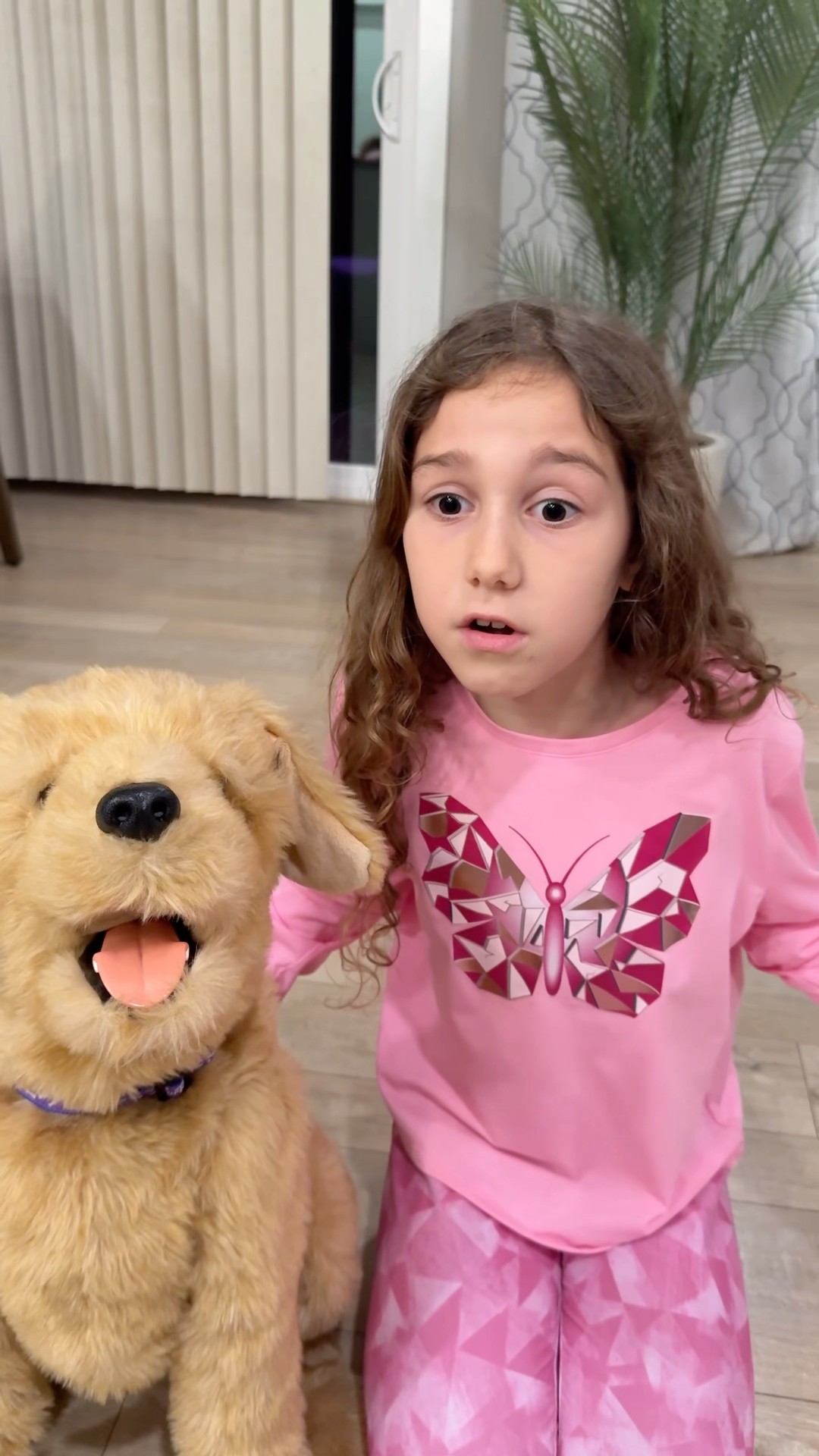 Sierra helps Rhia and saved her from danger #shorts