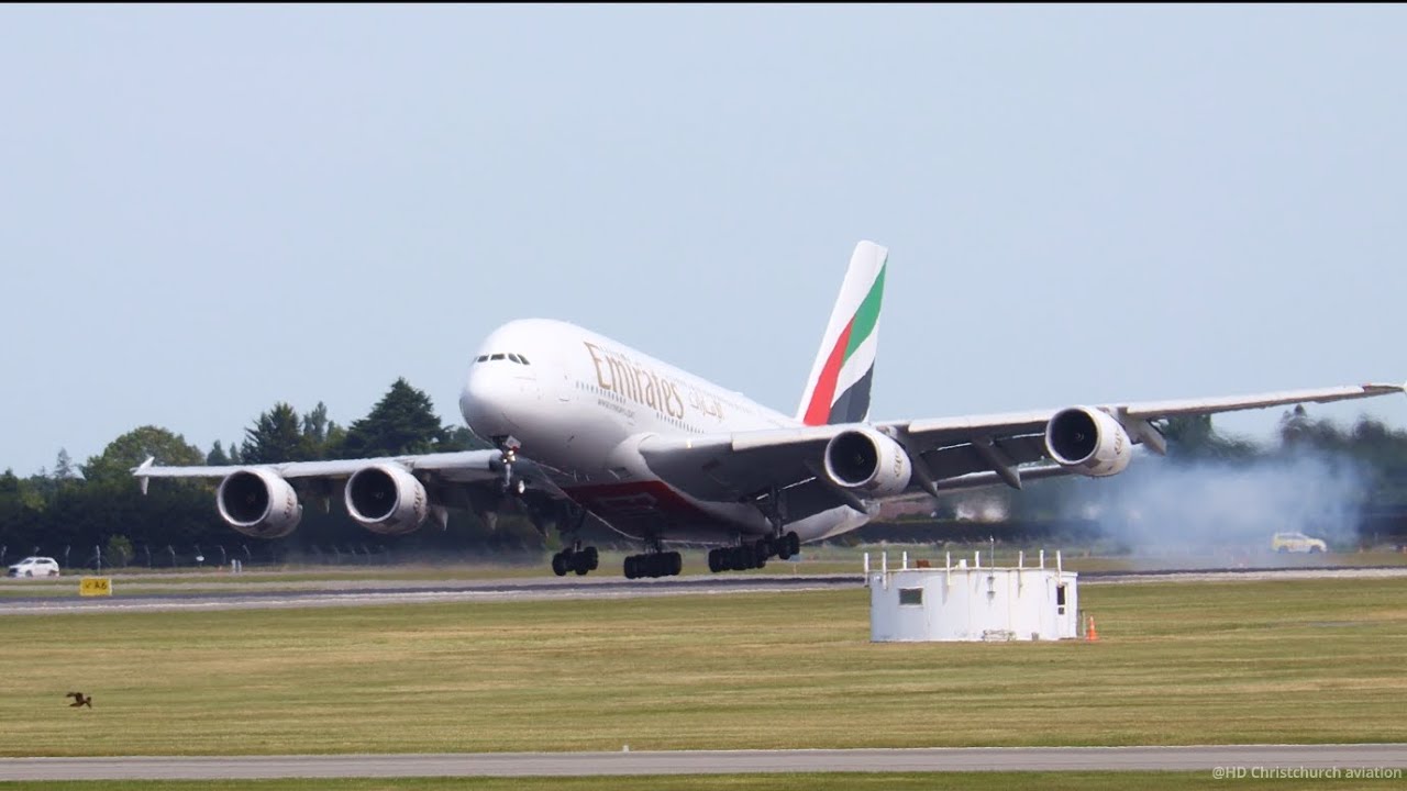 Emirates A380 GO AROUND | Plane Spotting Christchurch Airport