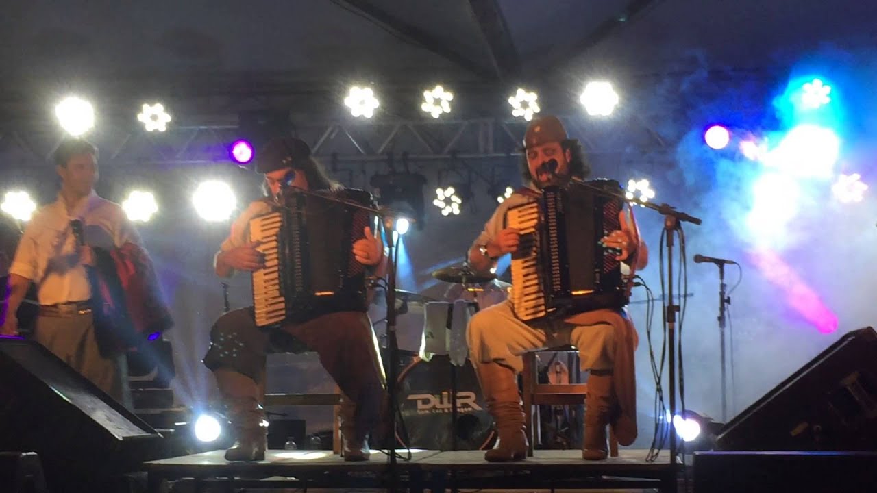 do jeito que deu / baile da encruzilhada - porca veia  e Fernandinho montenegro