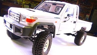 RC ADVENTURES - LC70 Land Cruiser 4x4 Truck - Installing a Body Mount Kit from RC4WD