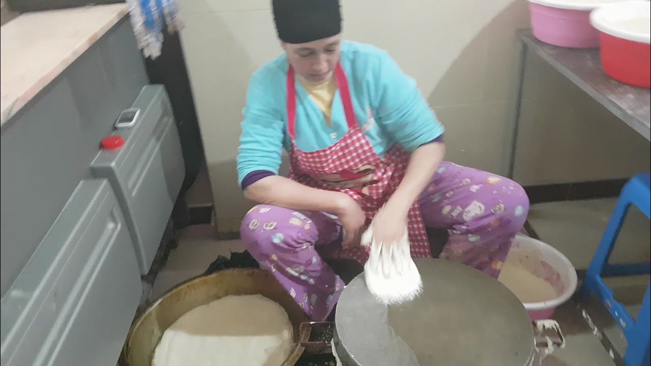 أطباق المحترفين بالأطلس المتوسط/تحضير ورقة البسطيلة*فالمجمد!!*رغايف السبولةو بريوات كاوكاو #الفيديو8