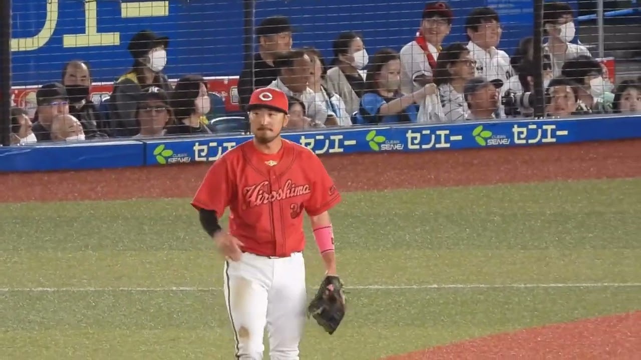 8裏、残菊！1.2塁間を抜かせない菊池涼介の守備エリア 広島カープ2023