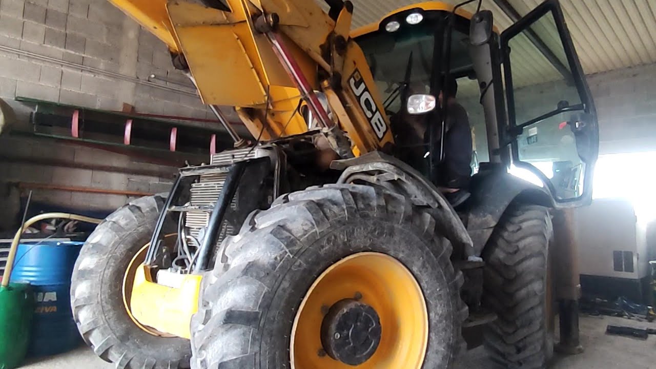 JCB 4CX ECO 2019 montaža common rail pumpe i injektora