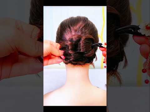 Easy bun hairstyle 😍 | Everyday bun hairstyle #shorts #bunhairstyle #everyday