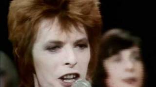 David Bowie - Starman Live Top of the pops HQ