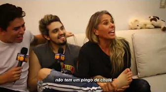 @adrianegalisteu Cheira os pés de @LuanSantana (2017) #adrianegalisteu #luansantana #foot