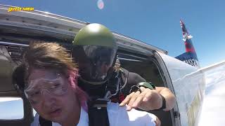 Tandem skydive of KIYOTA UCHINO with Skydive Hawaii