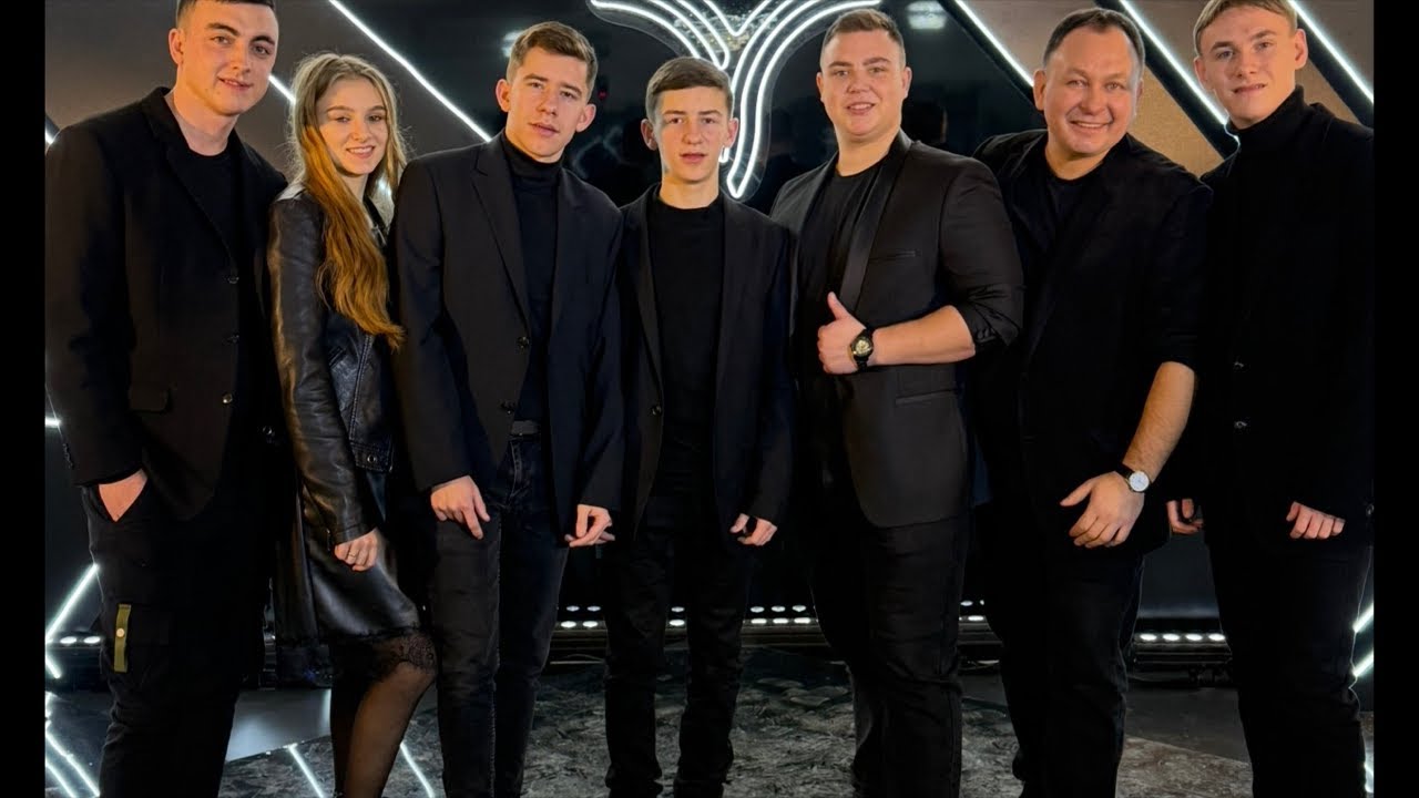 У каналі Олексій Філюк відбувається прямий ефір.