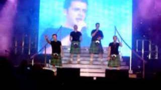 Westlife - Mandy - Edinburgh Castle 24th July 2004