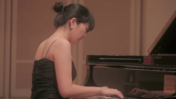 Christie Cho plays Mozart Piano Sonata in F major,...