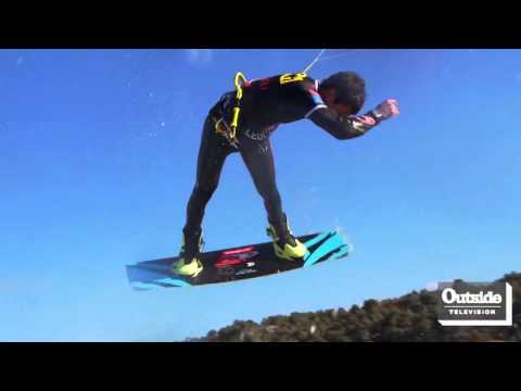 Big Air Kiteboard | Facing Waves