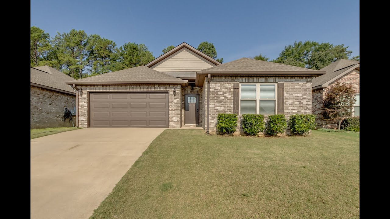 Homes for Sale in Tuscaloosa, 139777, 7236 Hud Lane, Tyler Bigbie