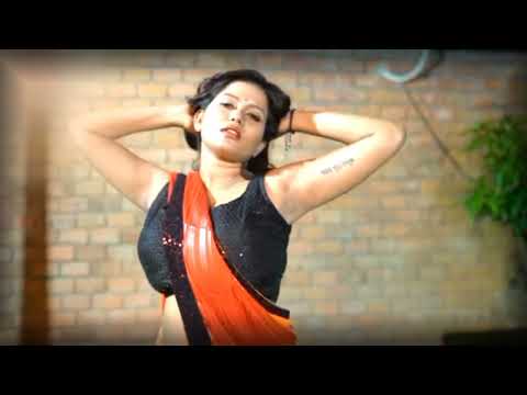 @sareereviews Indian Saree Model vlog 14 - Your Bong Crush - Saree Beauty | Curvy Fits  #model