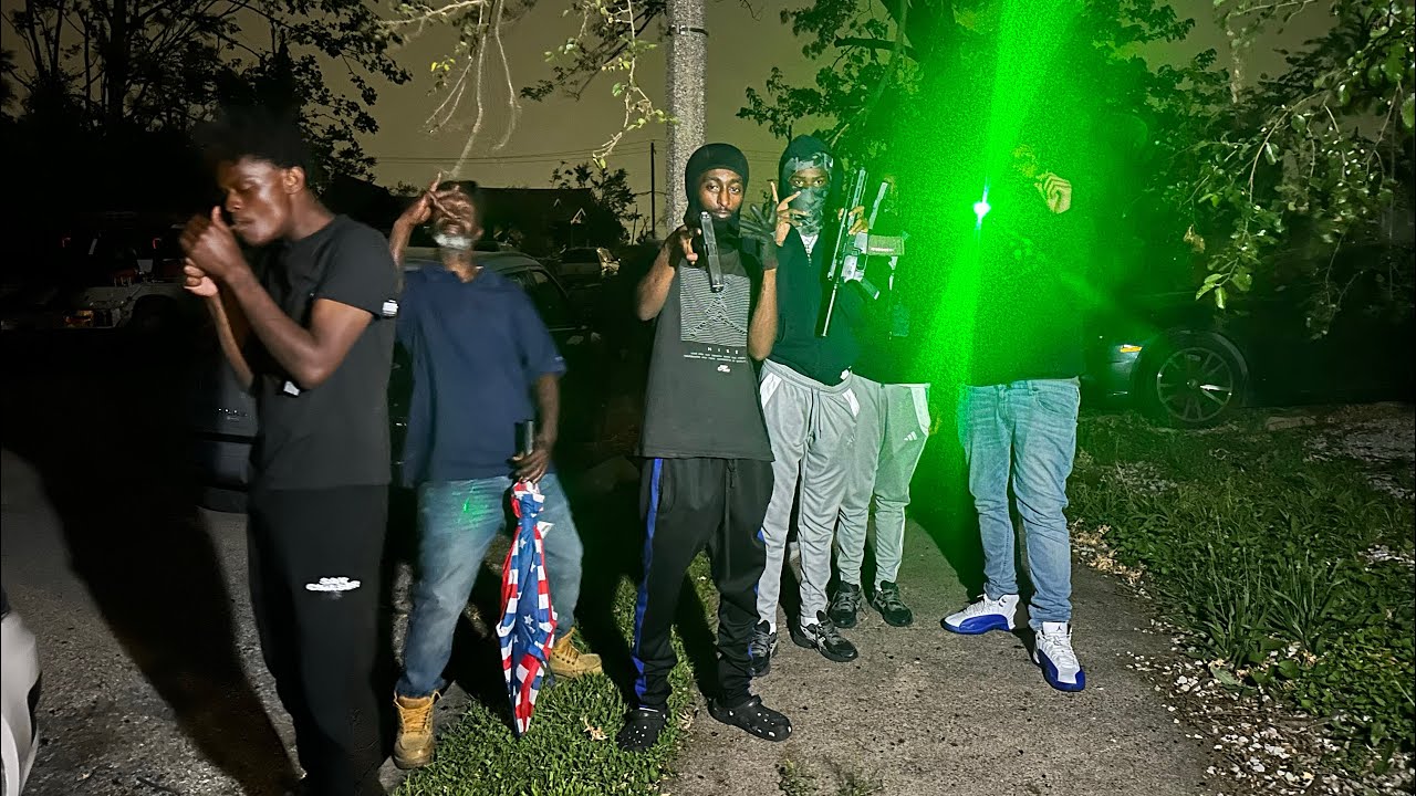 Welcome To 4500 Garfield W 83 Gangster Crips St.Louis (Hood Vlog) - YouTube