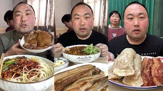 Download Lagu Mukbang # Part 42: Eat Sea Conch pig brain 🧠 belly pork bone head pig #mukbang #food #belly #beef  MP3