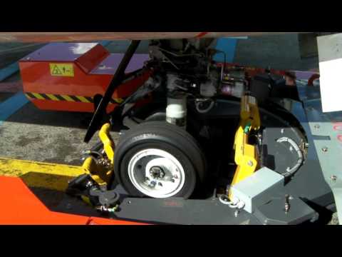 TBL 50 Towbarless Tractor - Cradle Functionality - Kalmar Motor AB