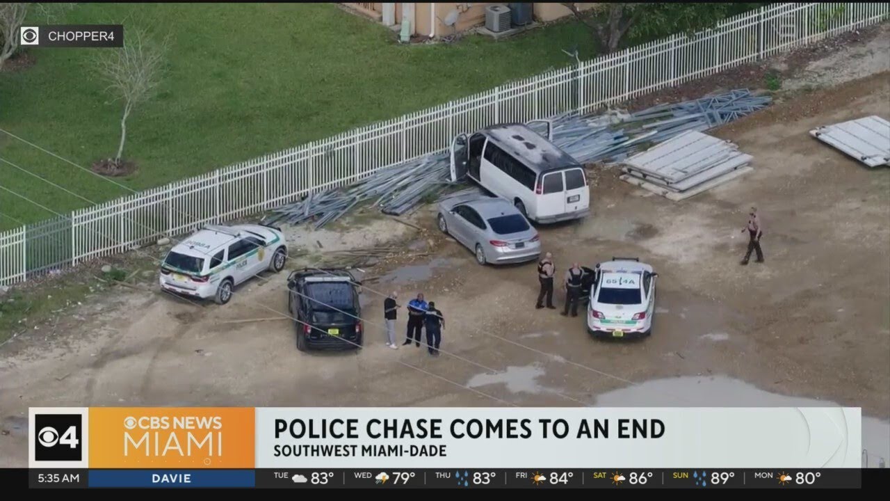 Police chase comes to dramatic end in SW Miami - YouTube