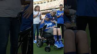 The Dodgers presented Jason Ramirez with a custom Permobil wheelchair in honor of Lou Gehrig’s Day.