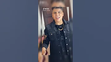 عمر كمال احنا ملوك النزاهه واسالو علينا 