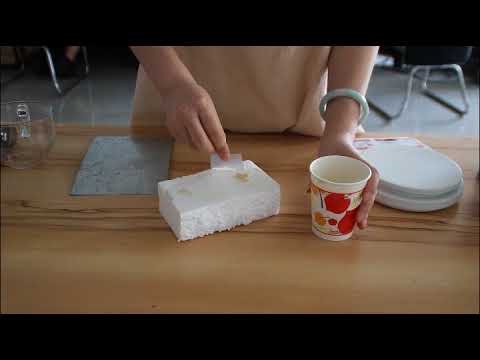 Video: Tytan Polyurethane Foam: Glue-foam 