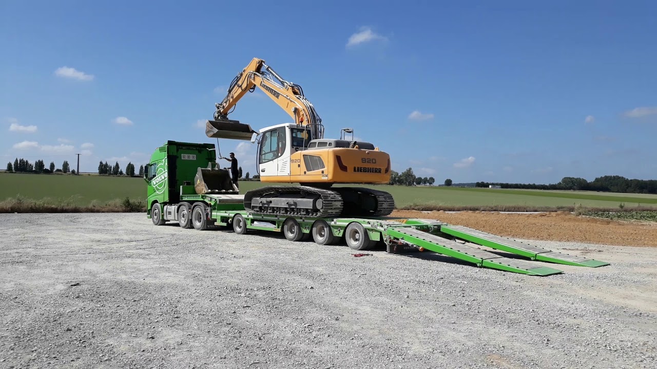 Transfert liebherr r920 avec new truck volvo #3