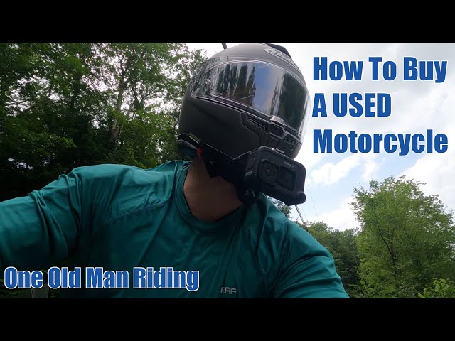 characteristics of a high quality motorcycle helmet Picking the Best Motorcycle Helmet - A Buying Guide to Helmets
