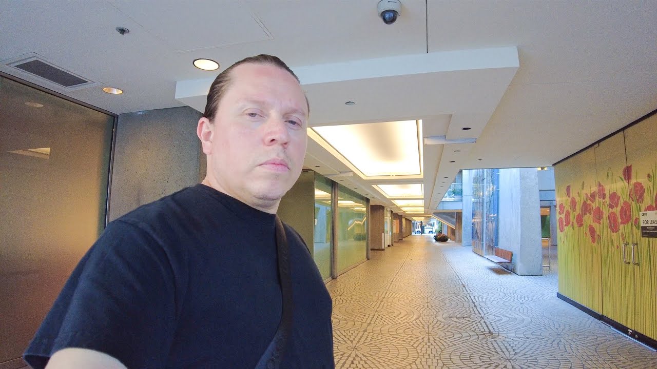 SF embarcadero center CLOSES over THEFT