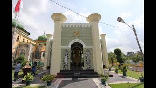 Makam Sultan Syarif Kasim II