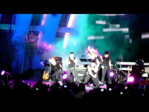 Korean Music Festival 2010: 2PM- Without U